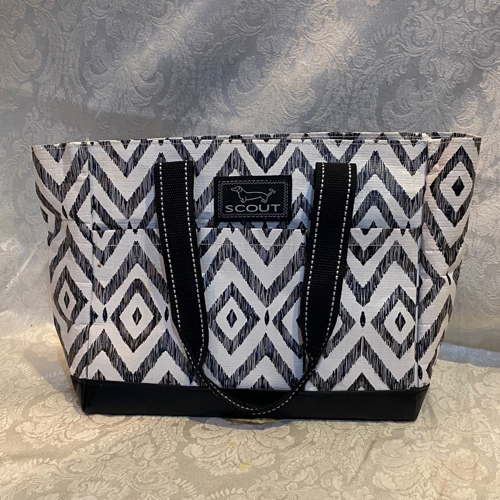 Scout Monochrome Diamond Pattern Tote